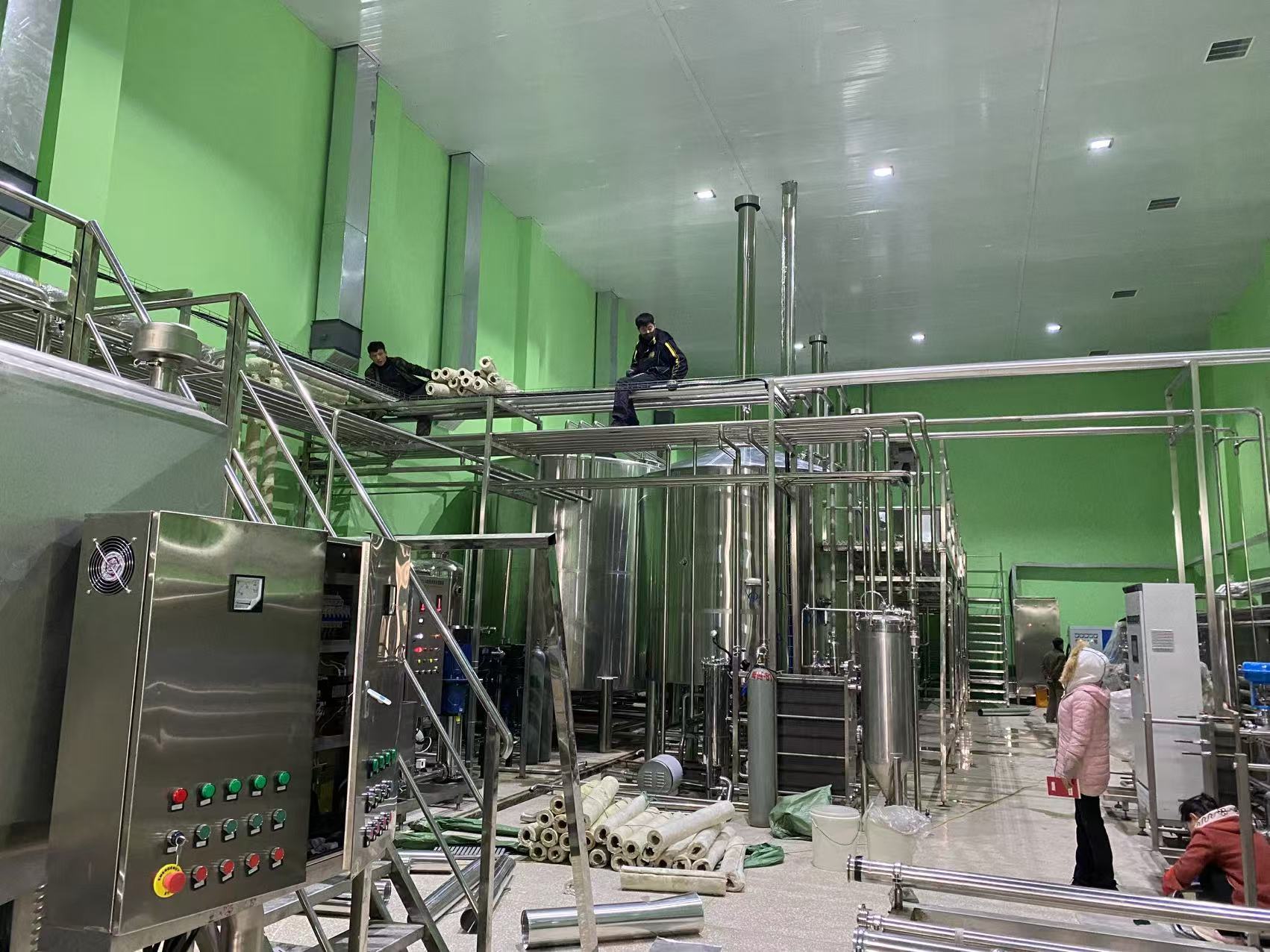 青山湖精酿啤酒设备厂—精酿啤酒设备制造：传承工艺与创新科技的交融